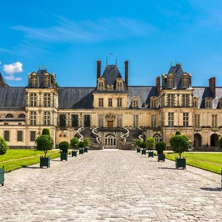 Appart'Hôtel -Le Bellifontain Fontainebleau Exterior foto