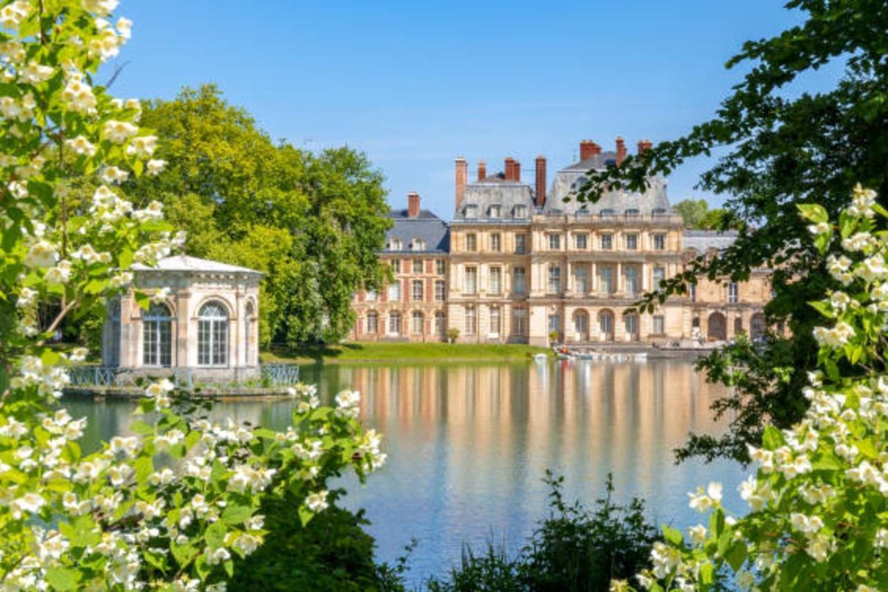 Appart'Hôtel -Le Bellifontain Fontainebleau Exterior foto